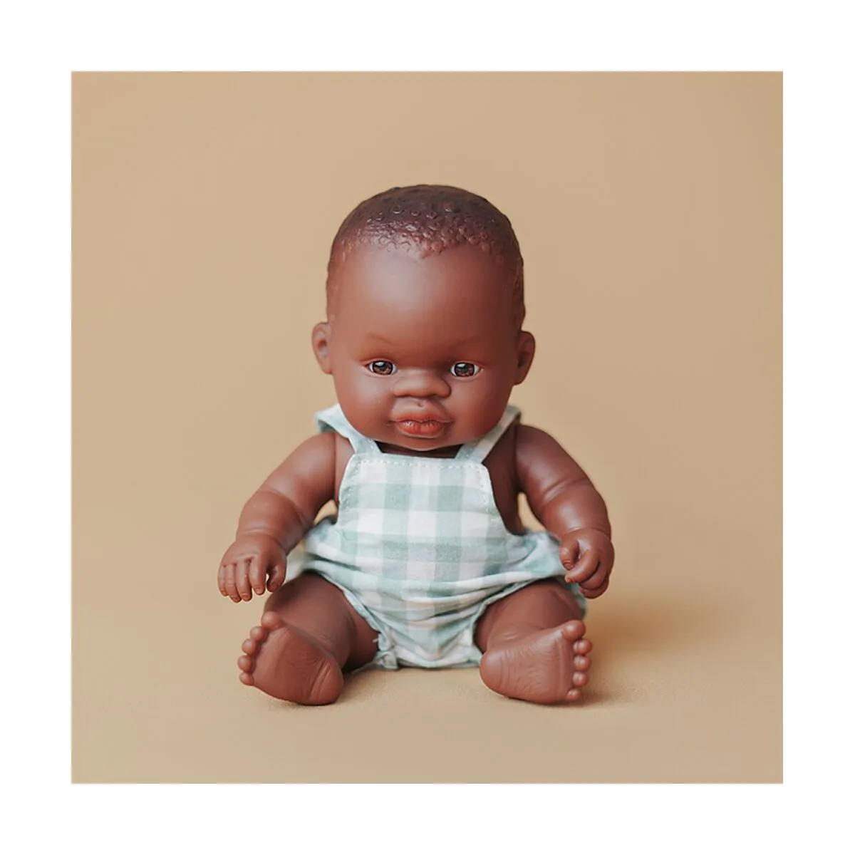 Miniland - My Friends & Me - Afrikaanse babypop 21 cm - Jongetje