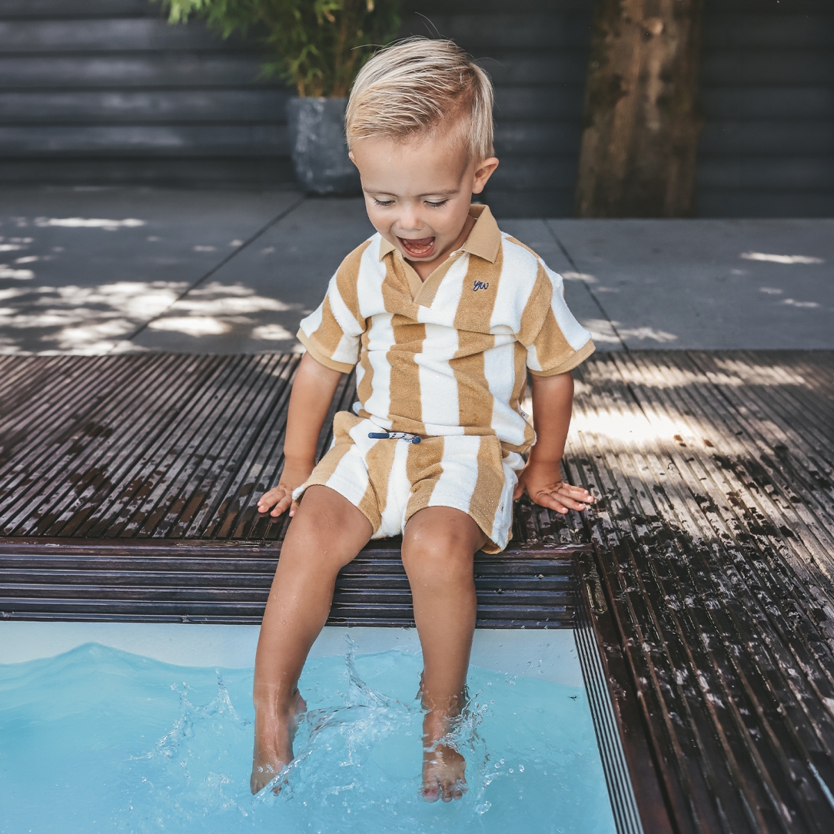 Your Wishes - Relaxed Shorts Bold Stripes - Multi Color
